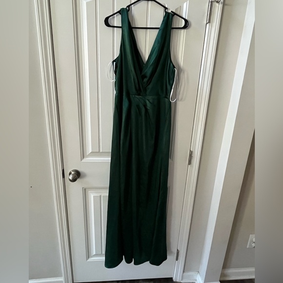 LULU’S Forest Green Satin Maxi Slip Dress Sz L - Picture 1 of 5